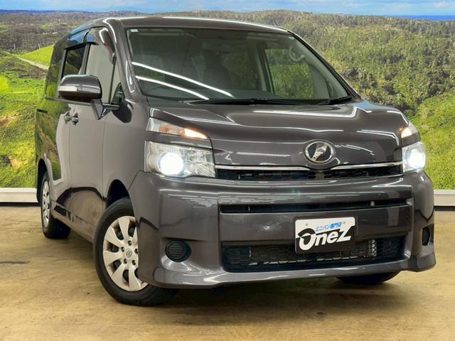 ヴォクシー X Lエディション 純正ナビ・フルセグ・フリップダウンモニター・左側パワースライドドア・HIDヘッドライト・オートエアコン・ビルトインETC・スマートキー・プッシュスタート・ウインカーミラー・ステアリングスイッチ(6枚目)