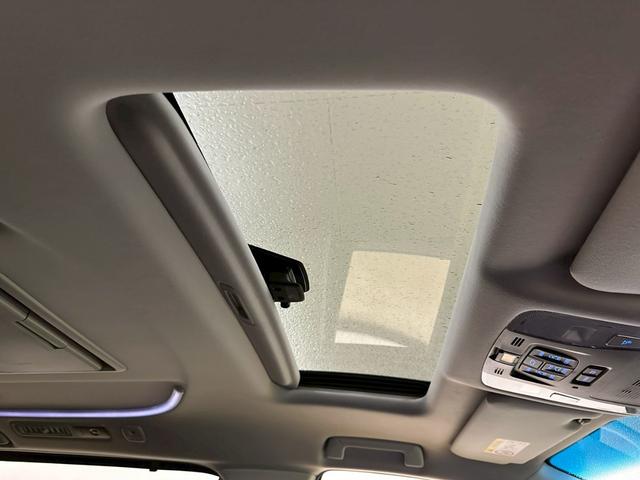 アルファード 2.5S Cパッケージ ツインムーンルーフ・純正ナビ・純正フリップダウンモニター・BSM・三眼LEDヘッドライト・デジタルインナーミラー・シートヒーター・トヨタセーフティセンス・両側パワースライドドア・バックモニター(28枚目)