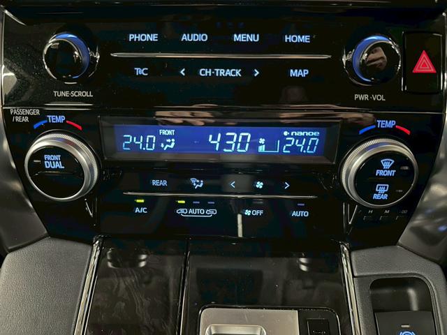 アルファード 2.5S Cパッケージ ツインムーンルーフ・純正ナビ・純正フリップダウンモニター・BSM・三眼LEDヘッドライト・デジタルインナーミラー・シートヒーター・トヨタセーフティセンス・両側パワースライドドア・バックモニター(50枚目)