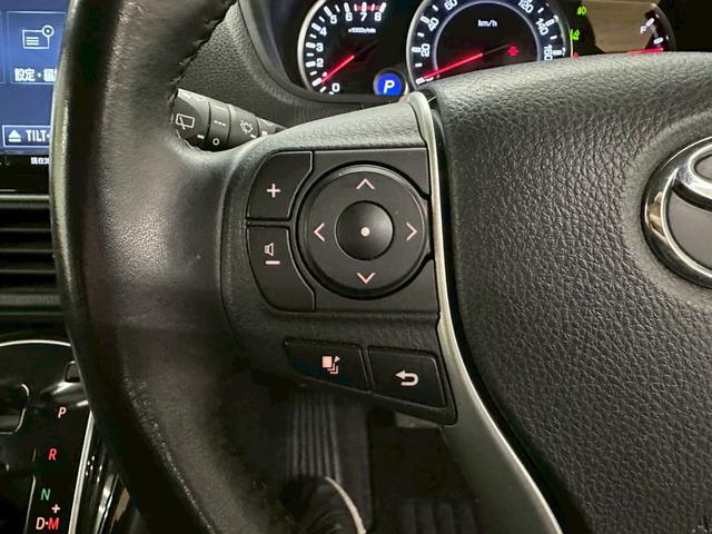 ヴォクシー ZS 煌II 4WDモデル・両側パワースライドドア・純正ナビ・フルセグTV・バックモニター・ETC2.0・社外17インチAW・オートマチックハイビーム・プッシュスタート・スマートキー・7人乗りモデル(58枚目)