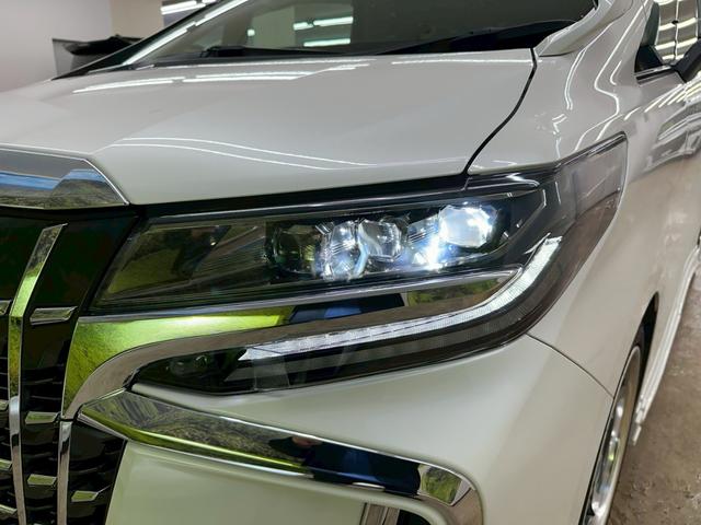 アルファード 2.5S Cパッケージ 社外20インチアルミホイル・社外エアロパーツ・ブラインドスポットモニター・純正ディスプレイオーディオ・純正デジタルインナーミラー・両側パワースライドドア・シートベンチレーション・スマートキー・ETC(12枚目)