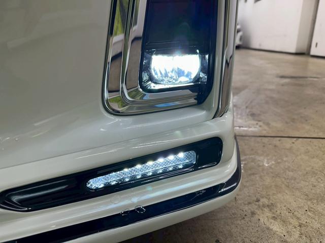 アルファード 2.5S Cパッケージ 社外20インチアルミホイル・社外エアロパーツ・ブラインドスポットモニター・純正ディスプレイオーディオ・純正デジタルインナーミラー・両側パワースライドドア・シートベンチレーション・スマートキー・ETC(14枚目)