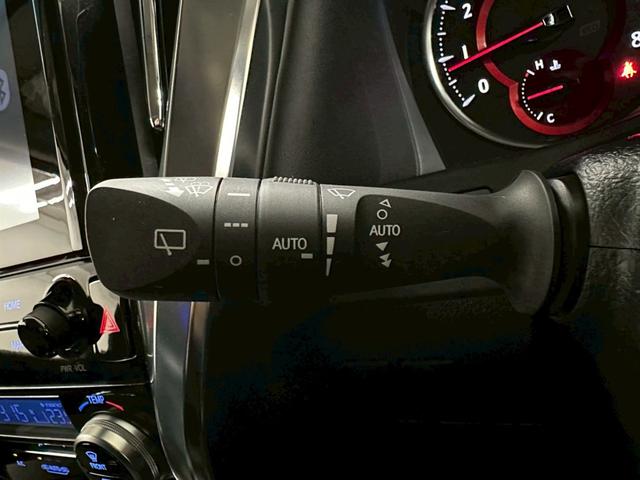 アルファード 2.5S Cパッケージ 社外20インチアルミホイル・社外エアロパーツ・ブラインドスポットモニター・純正ディスプレイオーディオ・純正デジタルインナーミラー・両側パワースライドドア・シートベンチレーション・スマートキー・ETC(60枚目)