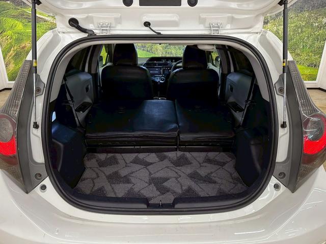 アクア Ｓ　モデリスタエアロパーツ・社外アルミホイル・プッシュスタート・スマートキーレス・ＬＥＤヘッドライト・レザー調シートカバー・社外ナビＴＶ・クルーズコントロール・オートライトシステム・ＥＴＣ・レーダー（34枚目）