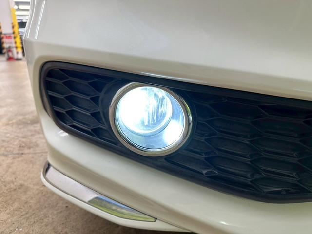 オデッセイ アブソルート・ＥＸ　純正ナビ・フルセグ対応・ブラインドスポットモニター・両側パワースライドドア・ハーフレザーシート・パワーシート・全方位モニター・ＥＴＣ・純正アルミ・ＢＴ対応・ＬＥＤヘッドライト・ステアリングスイッチ（13枚目）