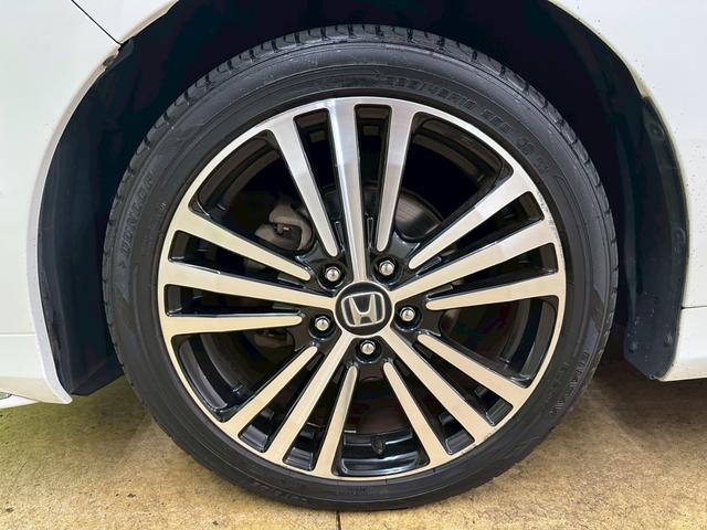 オデッセイ アブソルート・ＥＸ　純正ナビ・フルセグ対応・ブラインドスポットモニター・両側パワースライドドア・ハーフレザーシート・パワーシート・全方位モニター・ＥＴＣ・純正アルミ・ＢＴ対応・ＬＥＤヘッドライト・ステアリングスイッチ（22枚目）