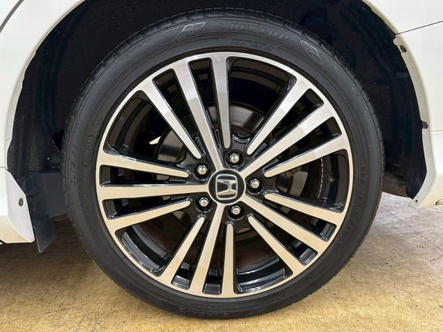 オデッセイ アブソルート・ＥＸ　純正ナビ・フルセグ対応・ブラインドスポットモニター・両側パワースライドドア・ハーフレザーシート・パワーシート・全方位モニター・ＥＴＣ・純正アルミ・ＢＴ対応・ＬＥＤヘッドライト・ステアリングスイッチ（23枚目）