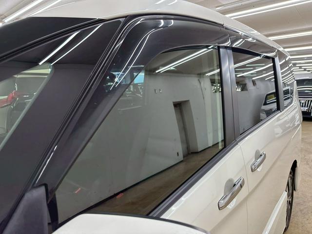 セレナ ハイウェイスター　両側パワースライドドア・純正ナビ・エマージェンシーブレーキ・アイドリングストップ・ドライブレコーダー・純正アルミ・アラウンドビューモニター・プッシュスタート・スマートキー・ＬＥＤヘッドライト・ＥＴＣ（20枚目）