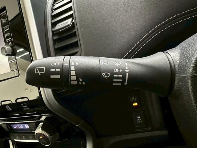 セレナ ハイウェイスター　両側パワースライドドア・純正ナビ・エマージェンシーブレーキ・アイドリングストップ・ドライブレコーダー・純正アルミ・アラウンドビューモニター・プッシュスタート・スマートキー・ＬＥＤヘッドライト・ＥＴＣ（53枚目）