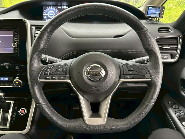 セレナ ハイウェイスター　両側パワースライドドア・純正ナビ・エマージェンシーブレーキ・アイドリングストップ・ドライブレコーダー・純正アルミ・アラウンドビューモニター・プッシュスタート・スマートキー・ＬＥＤヘッドライト・ＥＴＣ（56枚目）