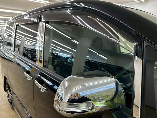 ヴォクシー ＺＳ　煌Ｚ　アルパイン８インチ・フルセグ・ＢＴ対応・アルパインフリップダウンモニター・バックモニター・両側パワースライドドア・ビルトインＥＴＣ・社外１８インチアルミ・ＴＥＩＮ車高調・パドルシフト・オートライト（19枚目）