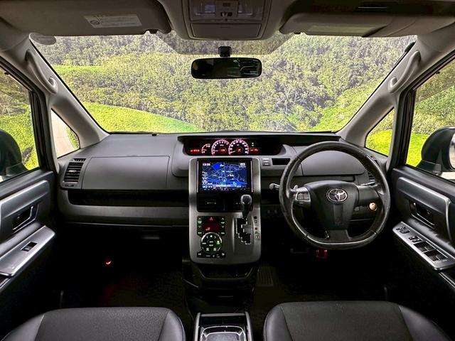ヴォクシー ＺＳ　煌Ｚ　アルパイン８インチ・フルセグ・ＢＴ対応・アルパインフリップダウンモニター・バックモニター・両側パワースライドドア・ビルトインＥＴＣ・社外１８インチアルミ・ＴＥＩＮ車高調・パドルシフト・オートライト（26枚目）