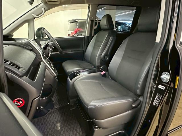 ヴォクシー ＺＳ　煌Ｚ　アルパイン８インチ・フルセグ・ＢＴ対応・アルパインフリップダウンモニター・バックモニター・両側パワースライドドア・ビルトインＥＴＣ・社外１８インチアルミ・ＴＥＩＮ車高調・パドルシフト・オートライト（29枚目）
