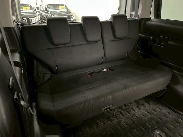 ステップワゴンスパーダ Z 純正大型ナビ・両側パワースライドドア・フリップダウンモニター・スマートキー・社外18インチアルミ・フルセグ・バックモニター・HIDヘッドライト・ETC・オートエアコン・音楽録音・アイドリングストップ(32枚目)