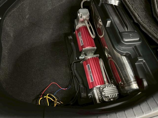 日本全国ご納車可能です！ご遠方のお客様もお気軽にお問い合わせくださいませ！！写真や動画で外装の気になる部分を見て頂く事も可能です♪