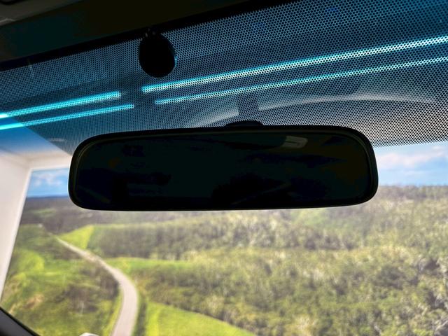 当社の在庫は、全車第三者機関の査定を通った車両ですので、状態に関しましては確かな一台を御案内致しております。