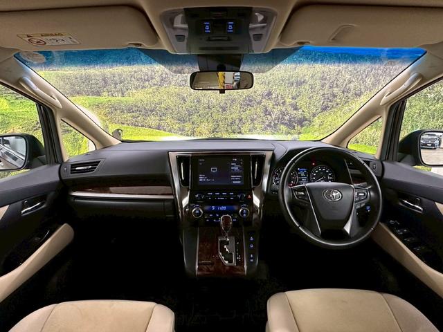 アルファード ２．５Ｘ　純正ディスプレイオーディオ・両側パワースライドドア・ビルトインＥＴＣ・フルセグ対応・ＴＶキャンセラー・バックモニター・ＬＥＤヘッドライト・トヨタセーフティセンス・プッシュスタート・ワンオーナー（24枚目）