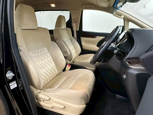 アルファード ２．５Ｘ　純正ディスプレイオーディオ・両側パワースライドドア・ビルトインＥＴＣ・フルセグ対応・ＴＶキャンセラー・バックモニター・ＬＥＤヘッドライト・トヨタセーフティセンス・プッシュスタート・ワンオーナー（26枚目）