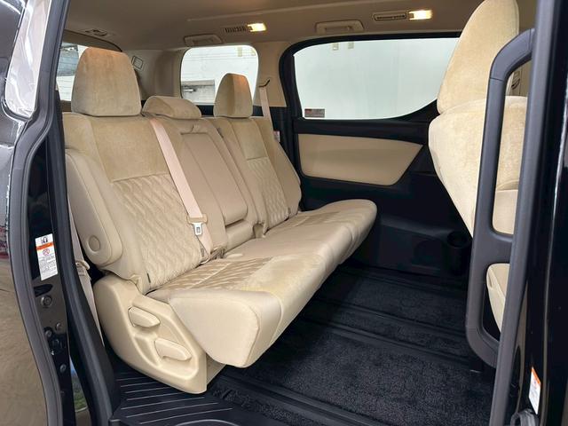 アルファード ２．５Ｘ　純正ディスプレイオーディオ・両側パワースライドドア・ビルトインＥＴＣ・フルセグ対応・ＴＶキャンセラー・バックモニター・ＬＥＤヘッドライト・トヨタセーフティセンス・プッシュスタート・ワンオーナー（28枚目）