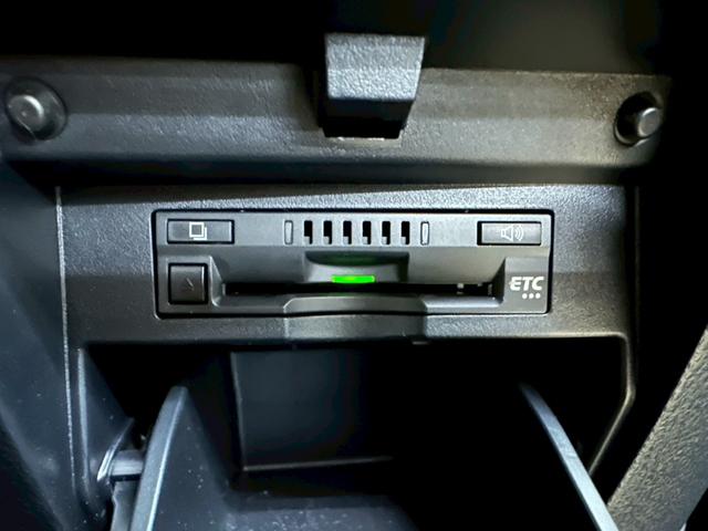 アルファード ２．５Ｘ　純正ディスプレイオーディオ・両側パワースライドドア・ビルトインＥＴＣ・フルセグ対応・ＴＶキャンセラー・バックモニター・ＬＥＤヘッドライト・トヨタセーフティセンス・プッシュスタート・ワンオーナー（50枚目）