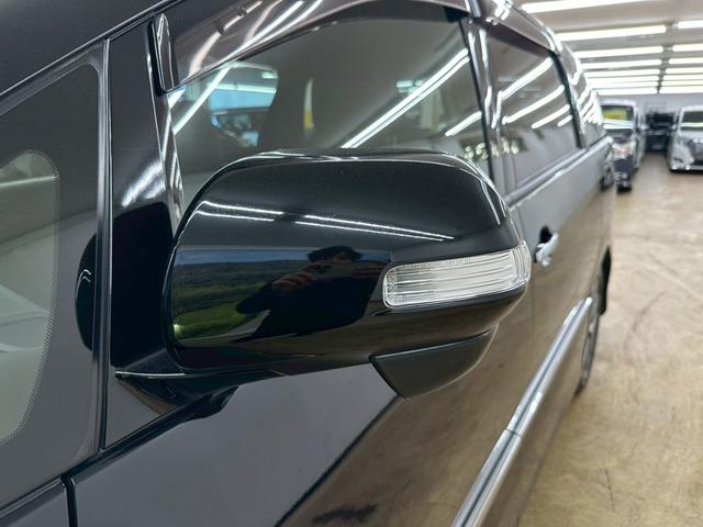 エスティマ アエラス　プレミアム　ＴＲＤエアロ・純正１０インチナビ・サンルーフ・フリップダウンモニター・フルセグ対応・バックモニター・トヨタセーフティセンス・両側パワースライドドア・ハーフレザーシート・クルーズコントロール・ＥＴＣ（19枚目）