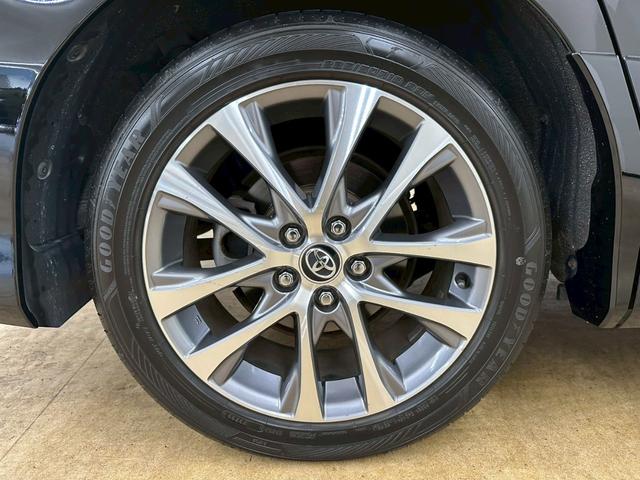 エスティマ アエラス　プレミアム　ＴＲＤエアロ・純正１０インチナビ・サンルーフ・フリップダウンモニター・フルセグ対応・バックモニター・トヨタセーフティセンス・両側パワースライドドア・ハーフレザーシート・クルーズコントロール・ＥＴＣ（25枚目）