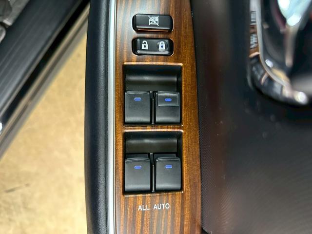 エスティマ アエラス　プレミアム　ＴＲＤエアロ・純正１０インチナビ・サンルーフ・フリップダウンモニター・フルセグ対応・バックモニター・トヨタセーフティセンス・両側パワースライドドア・ハーフレザーシート・クルーズコントロール・ＥＴＣ（55枚目）