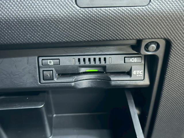 エスティマ アエラス　プレミアム　ＴＲＤエアロ・純正１０インチナビ・サンルーフ・フリップダウンモニター・フルセグ対応・バックモニター・トヨタセーフティセンス・両側パワースライドドア・ハーフレザーシート・クルーズコントロール・ＥＴＣ（56枚目）