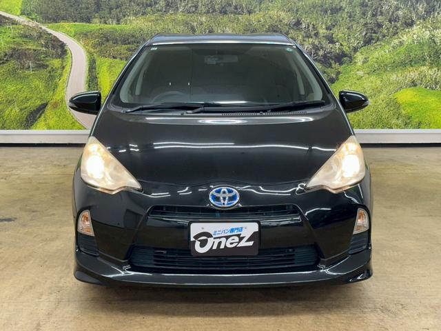 アクア Ｇ　純正ナビ・バックモニター・ワンセグ・社外エアロ・プッシュスタート・スマートキー・ドライブレコーダー・オートエアコン・ＨＩＤヘッドライト・ＢＴ対応・ＥＴＣ・ウインカーミラー・ステアリングスイッチ（3枚目）