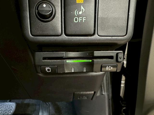 アクア Ｇ　純正ナビ・バックモニター・ワンセグ・社外エアロ・プッシュスタート・スマートキー・ドライブレコーダー・オートエアコン・ＨＩＤヘッドライト・ＢＴ対応・ＥＴＣ・ウインカーミラー・ステアリングスイッチ（39枚目）