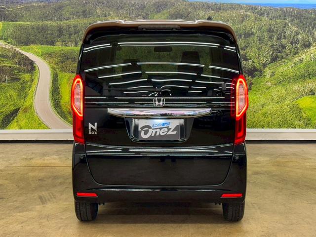 N-BOX G・Lターボホンダセンシングカッパーブラウンスタイル 純正ナビ・両側パワースライドドア・ワンセグ・LEDヘッドライト・ETC・オートエアコン・バックモニター・スマートキー・プッシュスタート・ホンダセンシング・横滑り防止機能・パドルシフト(10枚目)