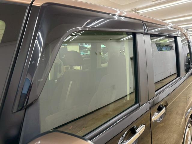 N-BOX G・Lターボホンダセンシングカッパーブラウンスタイル 純正ナビ・両側パワースライドドア・ワンセグ・LEDヘッドライト・ETC・オートエアコン・バックモニター・スマートキー・プッシュスタート・ホンダセンシング・横滑り防止機能・パドルシフト(18枚目)