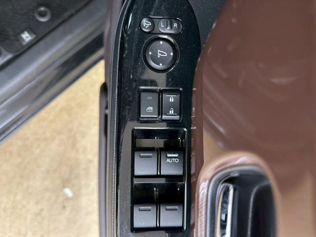 N-BOX G・Lターボホンダセンシングカッパーブラウンスタイル 純正ナビ・両側パワースライドドア・ワンセグ・LEDヘッドライト・ETC・オートエアコン・バックモニター・スマートキー・プッシュスタート・ホンダセンシング・横滑り防止機能・パドルシフト(46枚目)