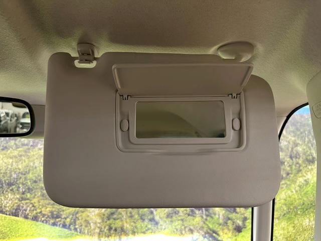 N-BOX G・Lターボホンダセンシングカッパーブラウンスタイル 純正ナビ・両側パワースライドドア・ワンセグ・LEDヘッドライト・ETC・オートエアコン・バックモニター・スマートキー・プッシュスタート・ホンダセンシング・横滑り防止機能・パドルシフト(57枚目)