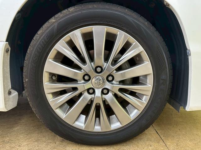 ヴェルファイア ２．４Ｚ　ゴールデンアイズ　アルパイン９インチナビ・アルパインフリップダウンモニター・両側パワースライドドア・バックモニター・コーナーセンサー・パワーバックゲート・クルーズコントロール・ＨＩＤヘッドライト・ＥＴＣ・純正１８インチ（21枚目）