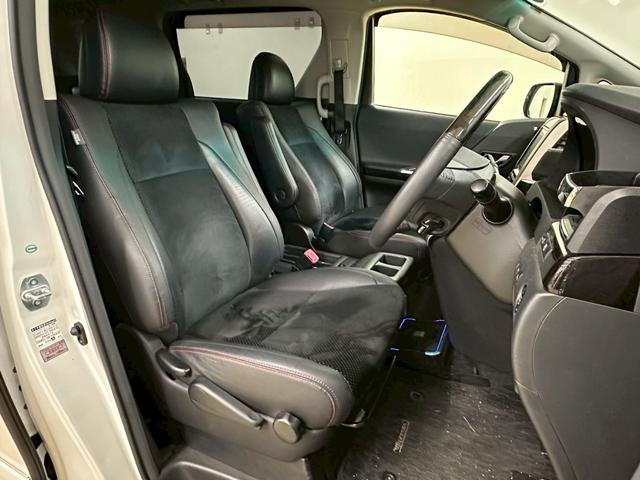 ヴェルファイア ２．４Ｚ　ゴールデンアイズ　アルパイン９インチナビ・アルパインフリップダウンモニター・両側パワースライドドア・バックモニター・コーナーセンサー・パワーバックゲート・クルーズコントロール・ＨＩＤヘッドライト・ＥＴＣ・純正１８インチ（28枚目）