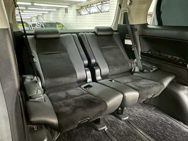 ヴェルファイア ２．４Ｚ　ゴールデンアイズ　アルパイン９インチナビ・アルパインフリップダウンモニター・両側パワースライドドア・バックモニター・コーナーセンサー・パワーバックゲート・クルーズコントロール・ＨＩＤヘッドライト・ＥＴＣ・純正１８インチ（32枚目）