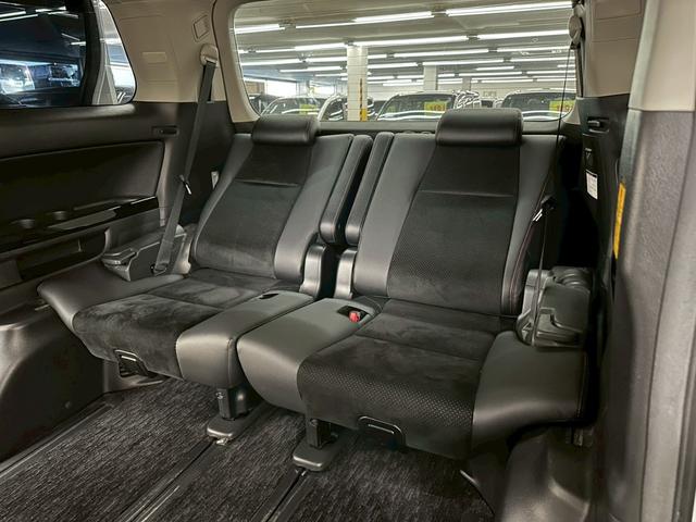 ヴェルファイア ２．４Ｚ　ゴールデンアイズ　アルパイン９インチナビ・アルパインフリップダウンモニター・両側パワースライドドア・バックモニター・コーナーセンサー・パワーバックゲート・クルーズコントロール・ＨＩＤヘッドライト・ＥＴＣ・純正１８インチ（33枚目）