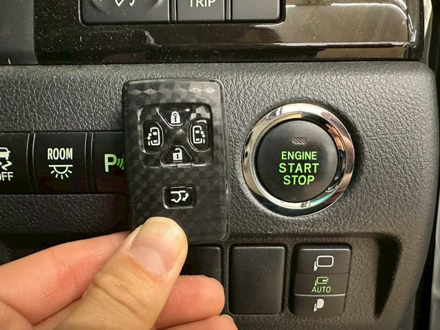 ヴェルファイア ２．４Ｚ　ゴールデンアイズ　アルパイン９インチナビ・アルパインフリップダウンモニター・両側パワースライドドア・バックモニター・コーナーセンサー・パワーバックゲート・クルーズコントロール・ＨＩＤヘッドライト・ＥＴＣ・純正１８インチ（53枚目）