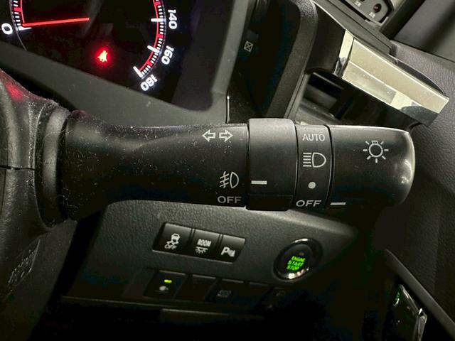 ヴェルファイア ２．４Ｚ　ゴールデンアイズ　アルパイン９インチナビ・アルパインフリップダウンモニター・両側パワースライドドア・バックモニター・コーナーセンサー・パワーバックゲート・クルーズコントロール・ＨＩＤヘッドライト・ＥＴＣ・純正１８インチ（59枚目）