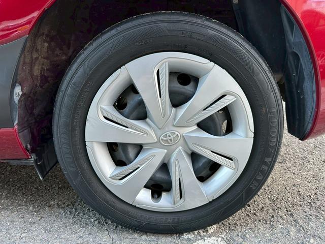 TOYOTA SIENTA HYBRID FUNBASE G