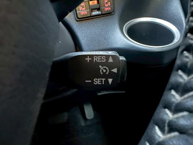 TOYOTA SIENTA HYBRID FUNBASE G