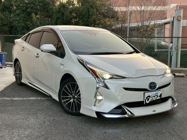 プリウス A モデリスタフルエアロ・純正ナビ・フルセグ対応・ビルトインETC・バックモニター・ドライブレコーダー前後・社外アルミ・デジタルインナーミラー・トヨタセーフティセンス・ステアリングスイッチ・LEDヘッド(7枚目)