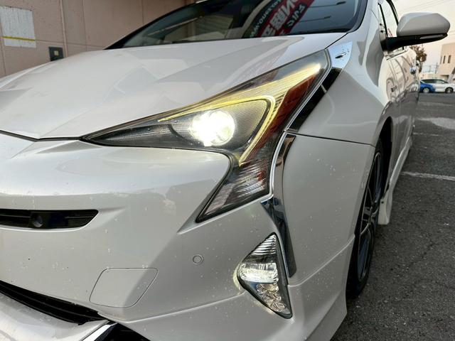 プリウス A モデリスタフルエアロ・純正ナビ・フルセグ対応・ビルトインETC・バックモニター・ドライブレコーダー前後・社外アルミ・デジタルインナーミラー・トヨタセーフティセンス・ステアリングスイッチ・LEDヘッド(13枚目)