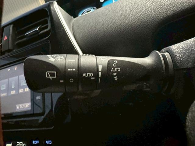 プリウス A モデリスタフルエアロ・純正ナビ・フルセグ対応・ビルトインETC・バックモニター・ドライブレコーダー前後・社外アルミ・デジタルインナーミラー・トヨタセーフティセンス・ステアリングスイッチ・LEDヘッド(55枚目)