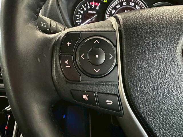 エスクァイア Ｇｉ　プレミアムパッケージ　ブラックテーラード　モデリスタフルエアロ・トヨタセーフティセンス・純正１０インチナビ・フルセグ・バックモニター・ＢＴ対応・両側パワースライドドア・前席シートヒーター・ウッドコンビステアリング・ビルトインＥＴＣ・ステリモ（59枚目）