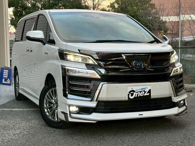 ヴェルファイアハイブリッド Ｚ　ゴールデンアイズ　モデリスタエアロ・純正ナビ・フルセグ・バックモニター・純正フリップダウンモニター・両側パワースライドドア・ハーフレザーシート・トヨタセーフティセンス・レーダークルーズコントロール・ＥＴＣ・純正アルミ（6枚目）