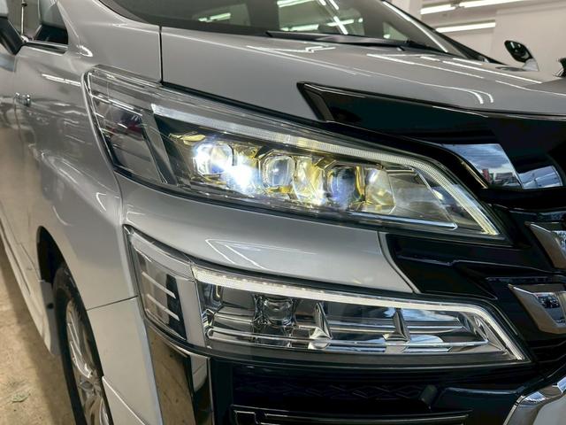 ヴェルファイアハイブリッド Ｚ　ゴールデンアイズ　モデリスタエアロ・純正ナビ・フルセグ・バックモニター・純正フリップダウンモニター・両側パワースライドドア・ハーフレザーシート・トヨタセーフティセンス・レーダークルーズコントロール・ＥＴＣ・純正アルミ（12枚目）