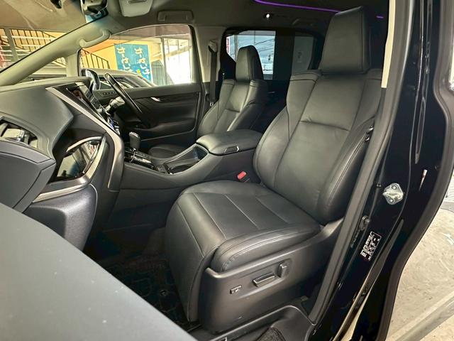 ヴェルファイア ２．５Ｚ　Ｇエディション　アルパインＢＩＧＸナビ・アルパインフリップダウンモニター・フルセグ・バックモニター・両側パワースライドドア・パワーバックドア・シートヒーター・ステアリングヒーター・ビルトインＥＴＣ・純正アルミ（29枚目）