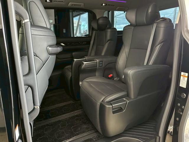 ヴェルファイア ２．５Ｚ　Ｇエディション　アルパインＢＩＧＸナビ・アルパインフリップダウンモニター・フルセグ・バックモニター・両側パワースライドドア・パワーバックドア・シートヒーター・ステアリングヒーター・ビルトインＥＴＣ・純正アルミ（31枚目）